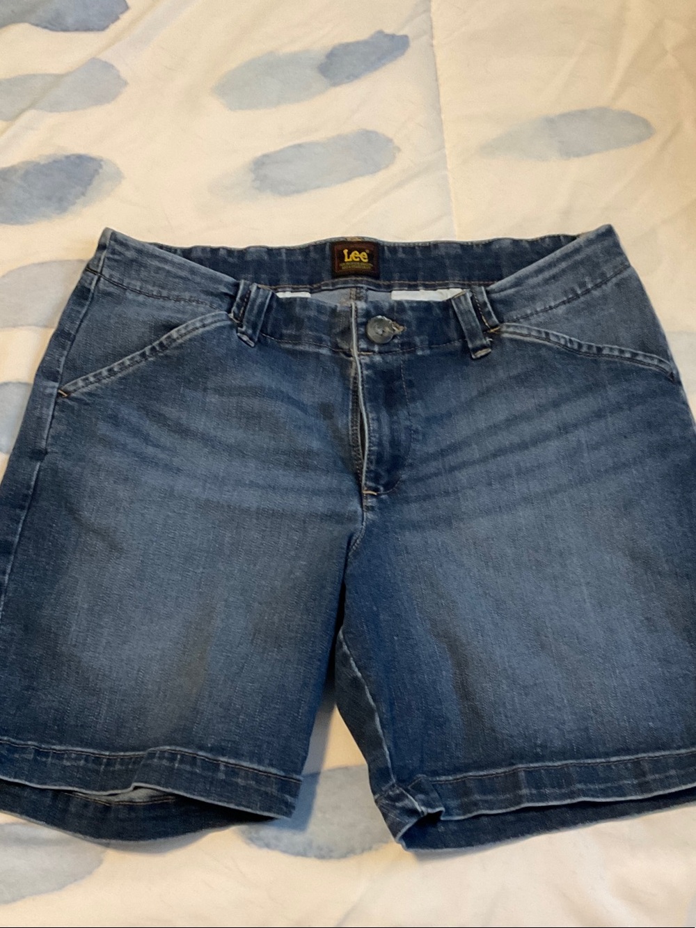 Lee Men’s Casual Denim Shorts in Blue